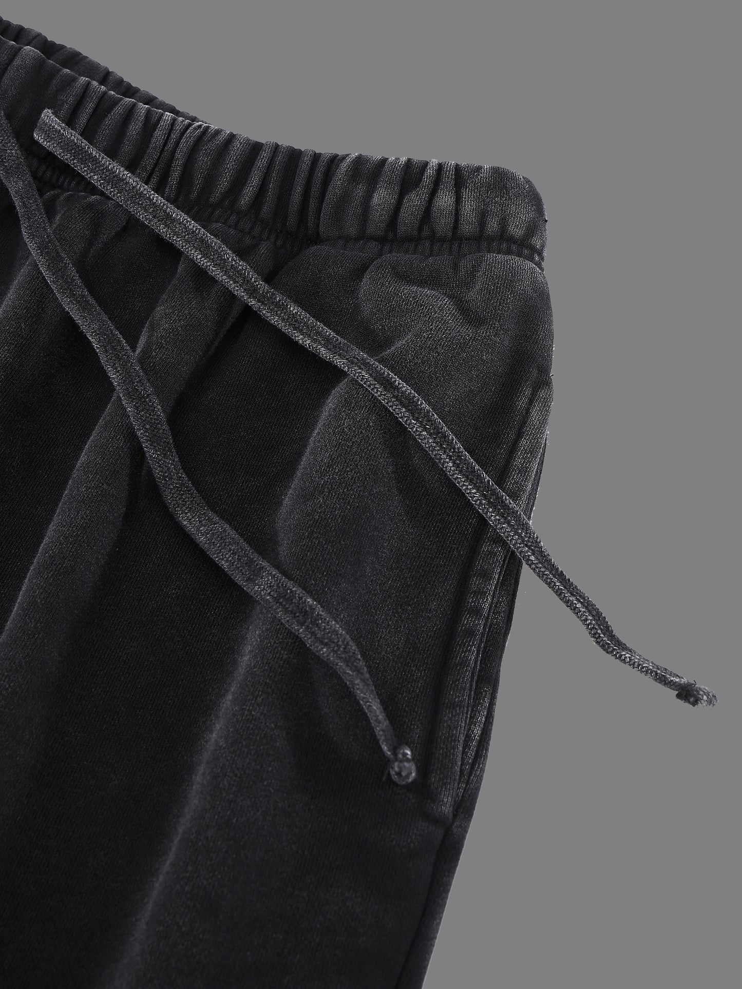 UNIT 003: STANDARD ISSUE SHORTS